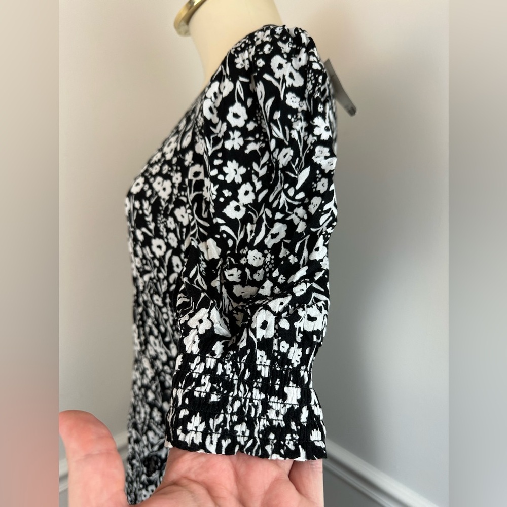 BANANA REPUBLIC Black & White Print Wrap Mini Dress NWT | Size 10 - Picture 8 of 16